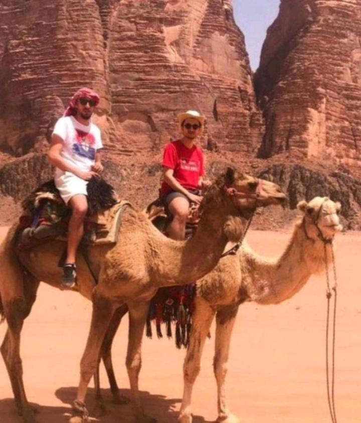Saleem With Jeep Tour Lejlighed Wadi Rum Eksteriør billede